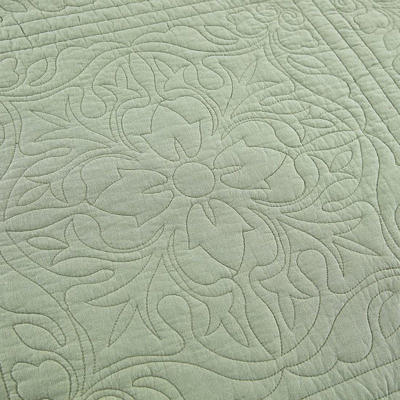 WINLIFE 100% Cotton Quilt Bedspread Sets Embroidered Floral Printed Coverlets American Pastoral Matelasse Bedspread, Matched 2 Pillow Shams, King, Green - Image 3